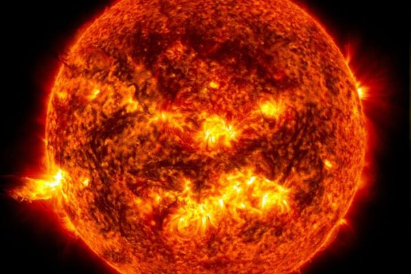 ¿Cómo se quema el Sol si no hay oxígeno en el espacio exterior?