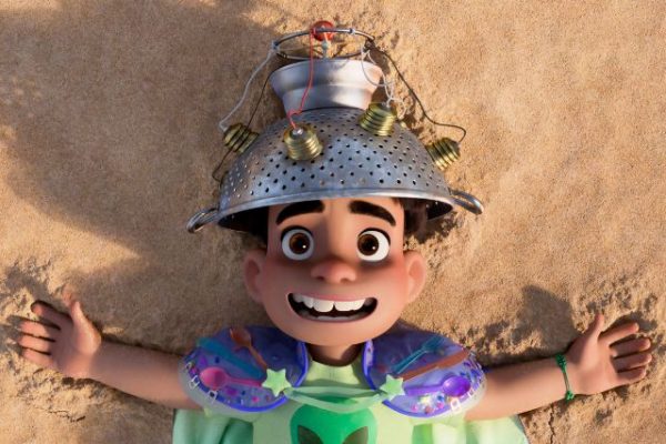 Elio: Pixar mira al cielo, pero encuentra lo que importa en la Tierra