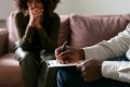 La ansiedad puede diagnosticarse de diferentes maneras, dependiendo del país y la cultura